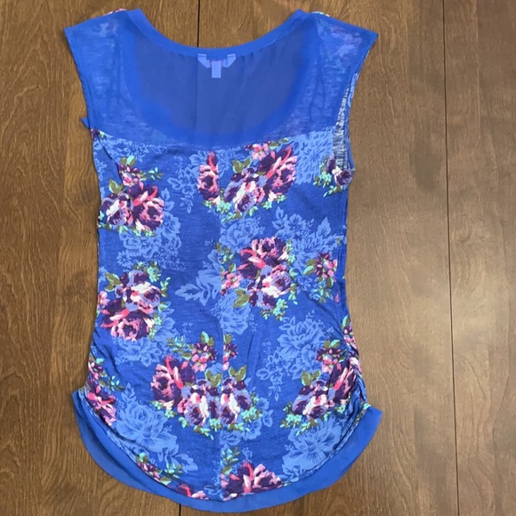 Blue Floral too with mesh back - Picture 2 of 2